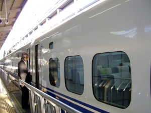 Shinkansen - wejście do wagonu