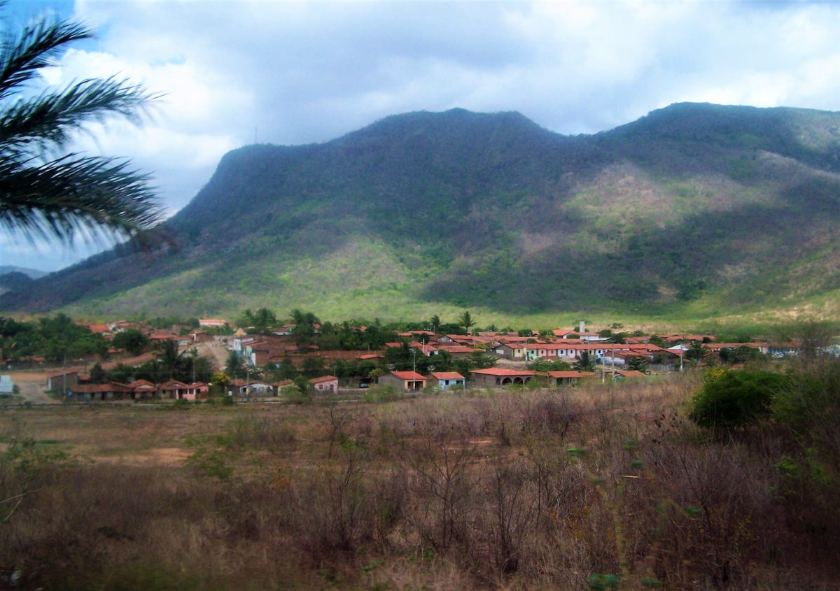 Zielone wzgórza w północno-wschodniej części Brazylii