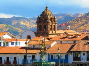 Cusco to dzisiaj stolica Peru oraz dawny ośrodek inkaskich władców